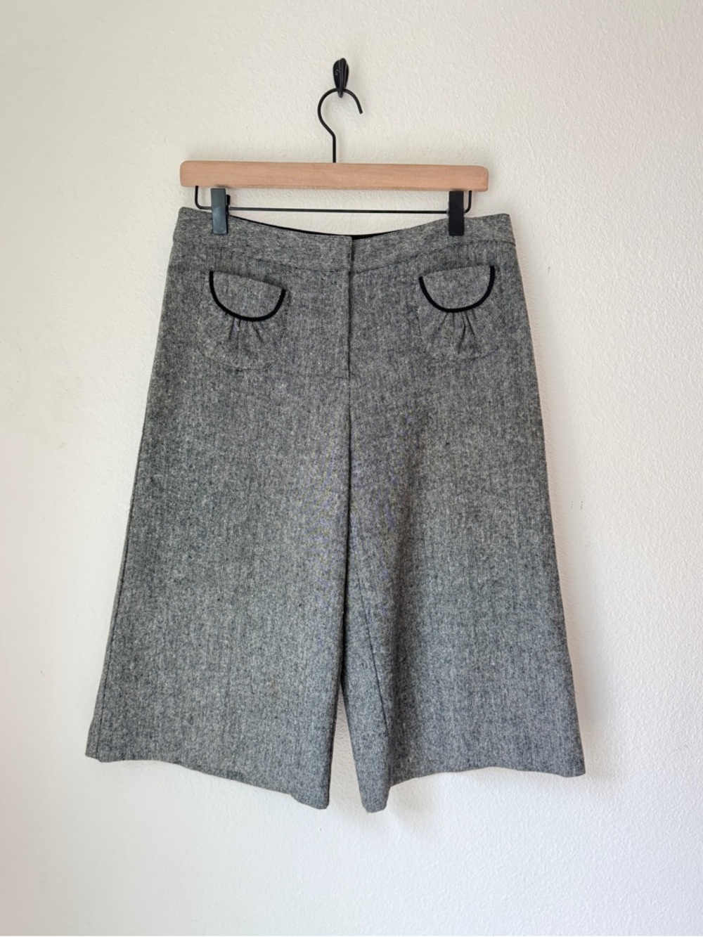Tabitha Anthropologie - Vintage Gray Tweed Wide-Leg Culotte Pant - 6 - EUC